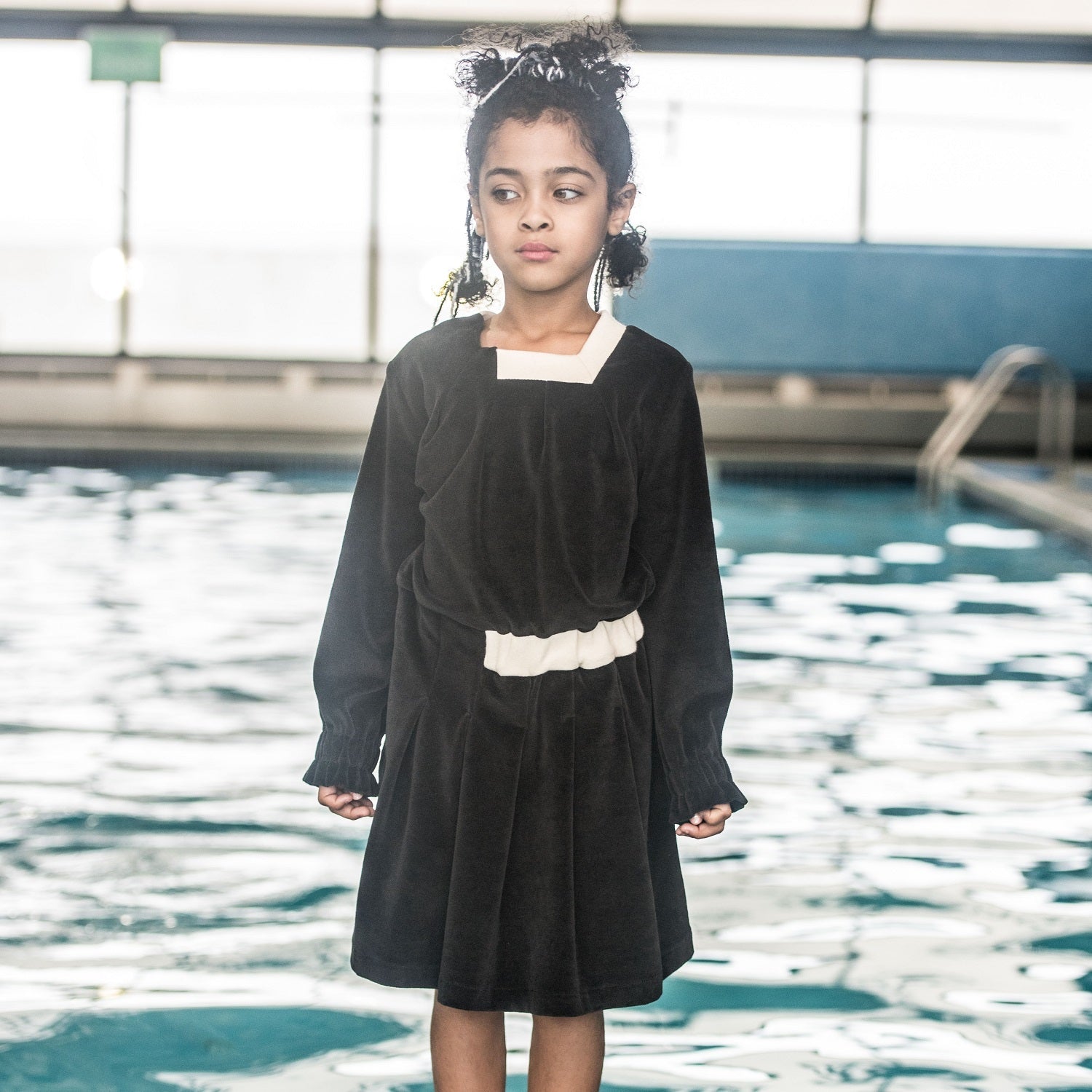 Black Velvet Dress for Girls - Cityz Atelier lumiere